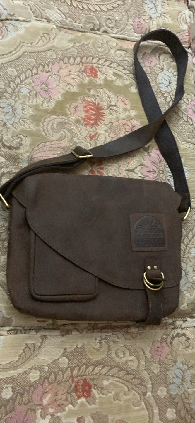 Black Dog Salvage Genuine Leather Messenger Bag