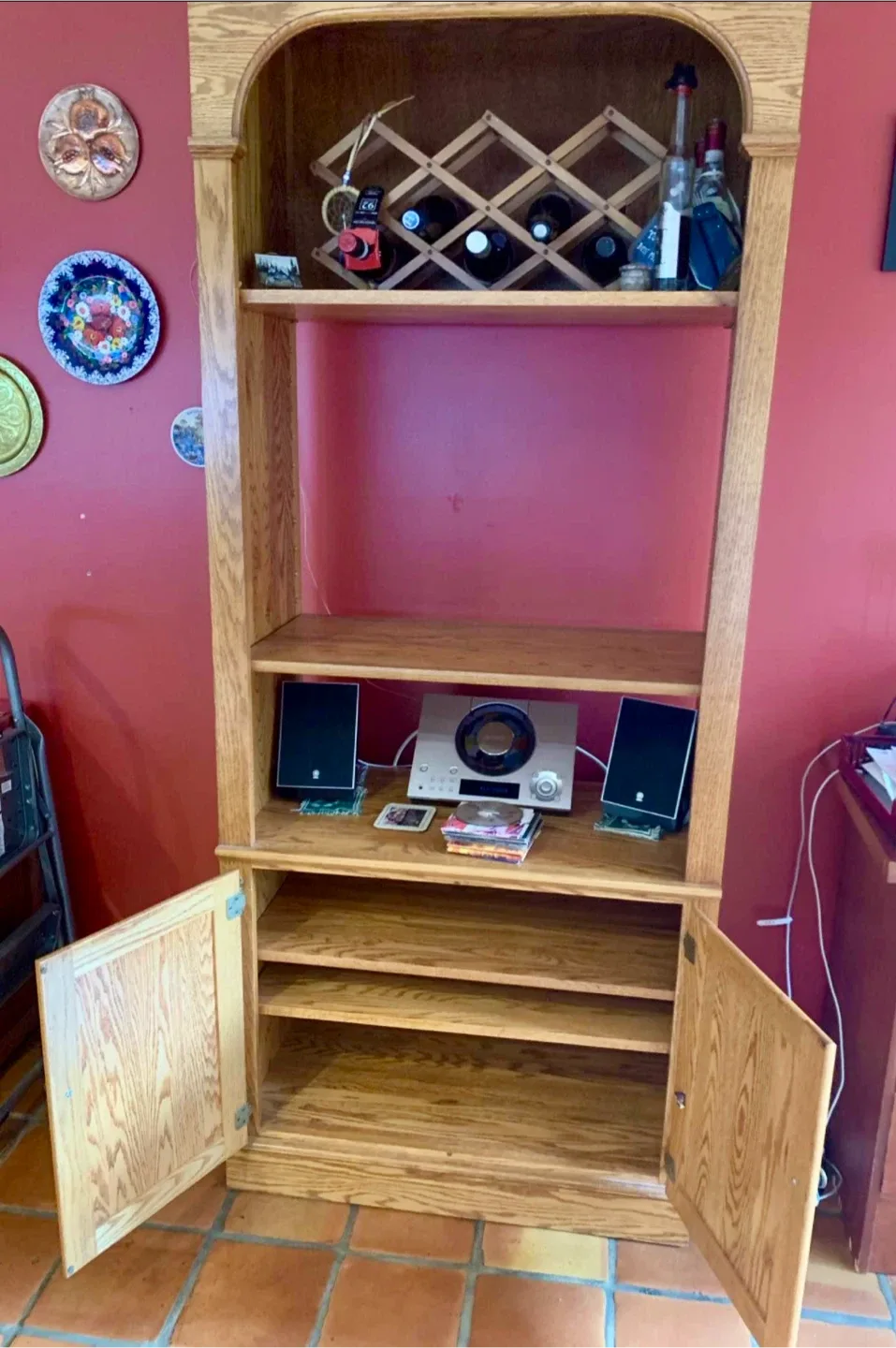 Wooden Bookcase/Display Cabinet 🧡 image indicator(5)