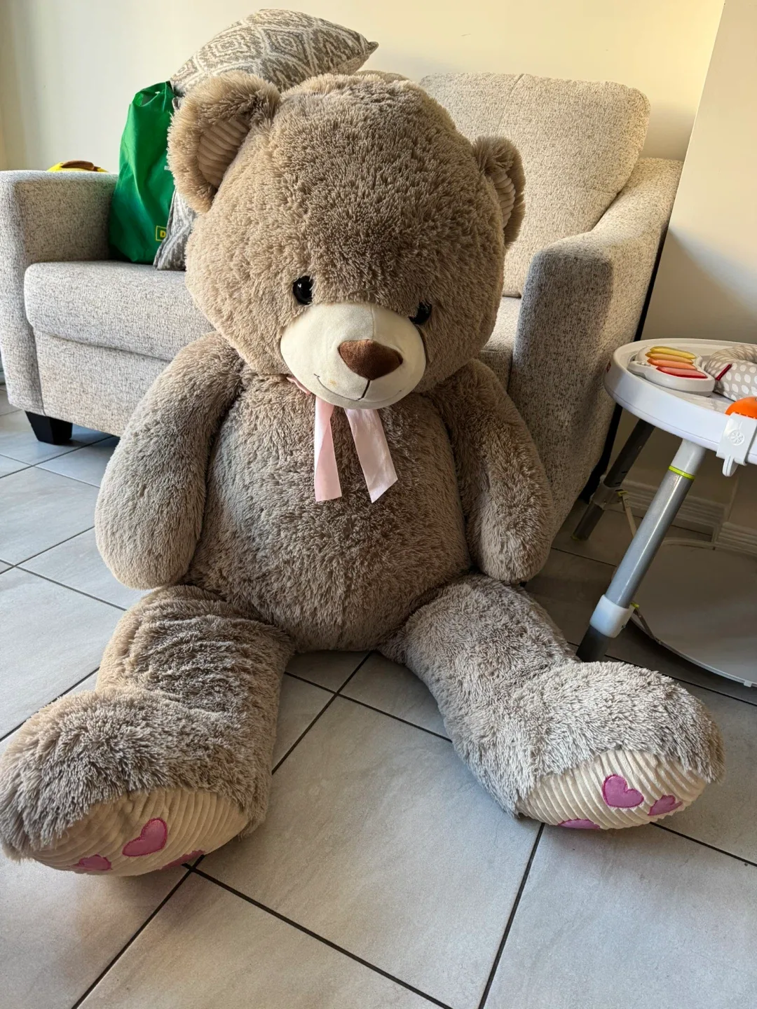 Giant Teddy Bear image indicator(3)