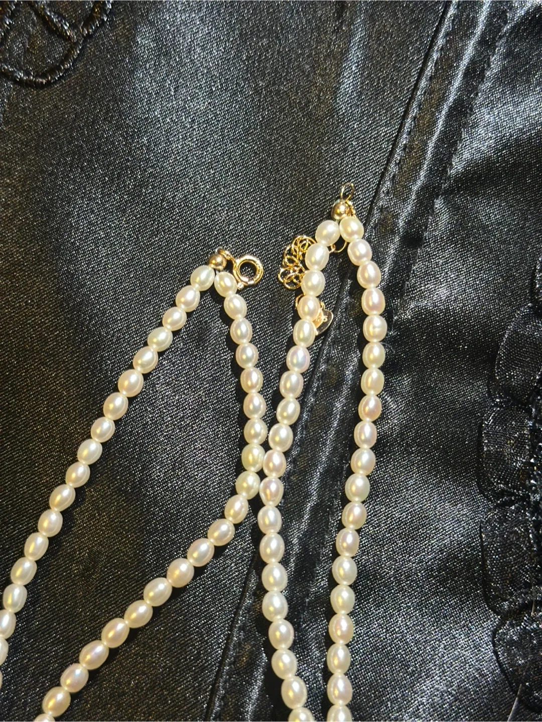 $50 Pearl Necklace choker with Ruby Heart Pendant image indicator(3)