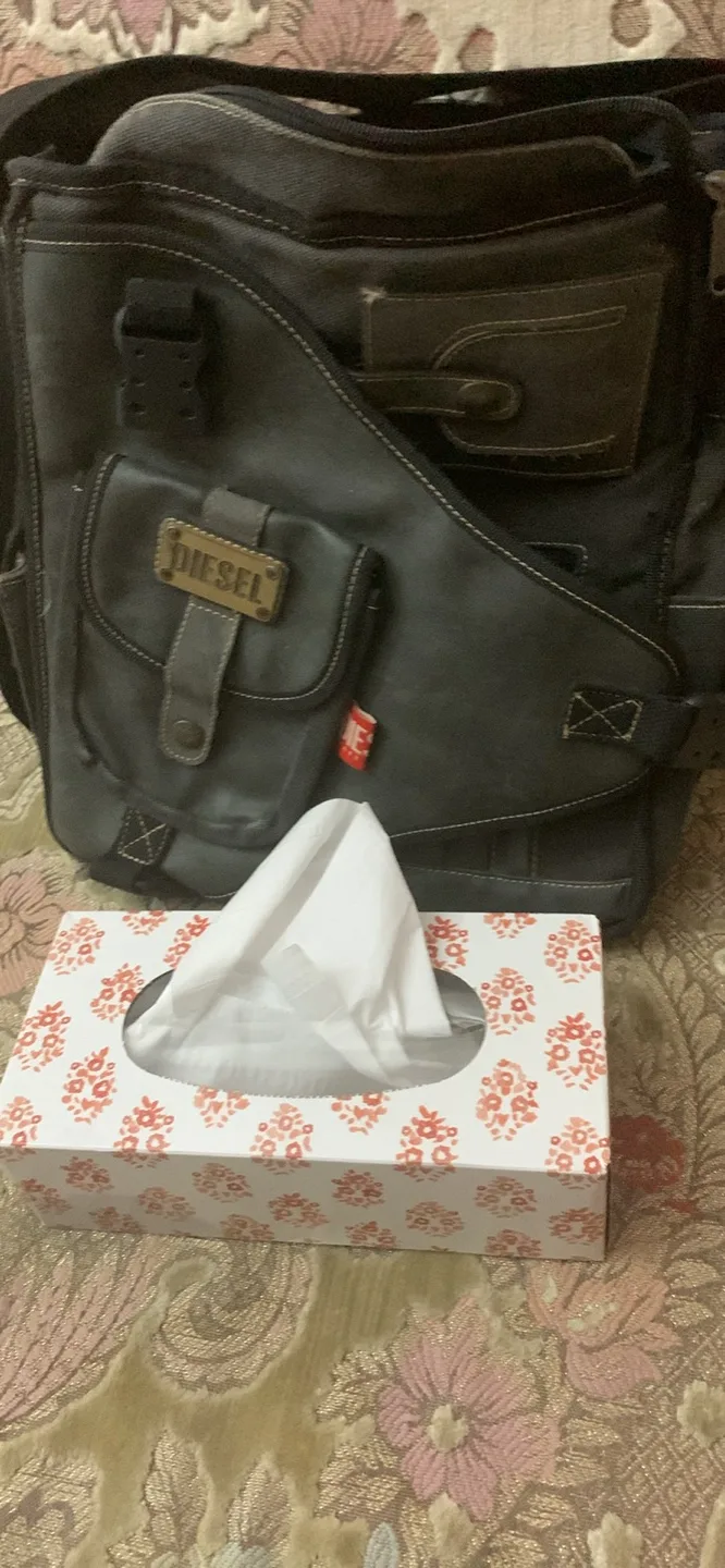 Diesel Black Messenger crossbody  Bag image indicator(5)