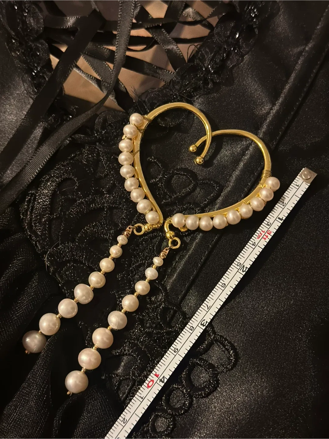 $50 Brand new White Fresh Pearl Earring Cuff , a pair image indicator(2)