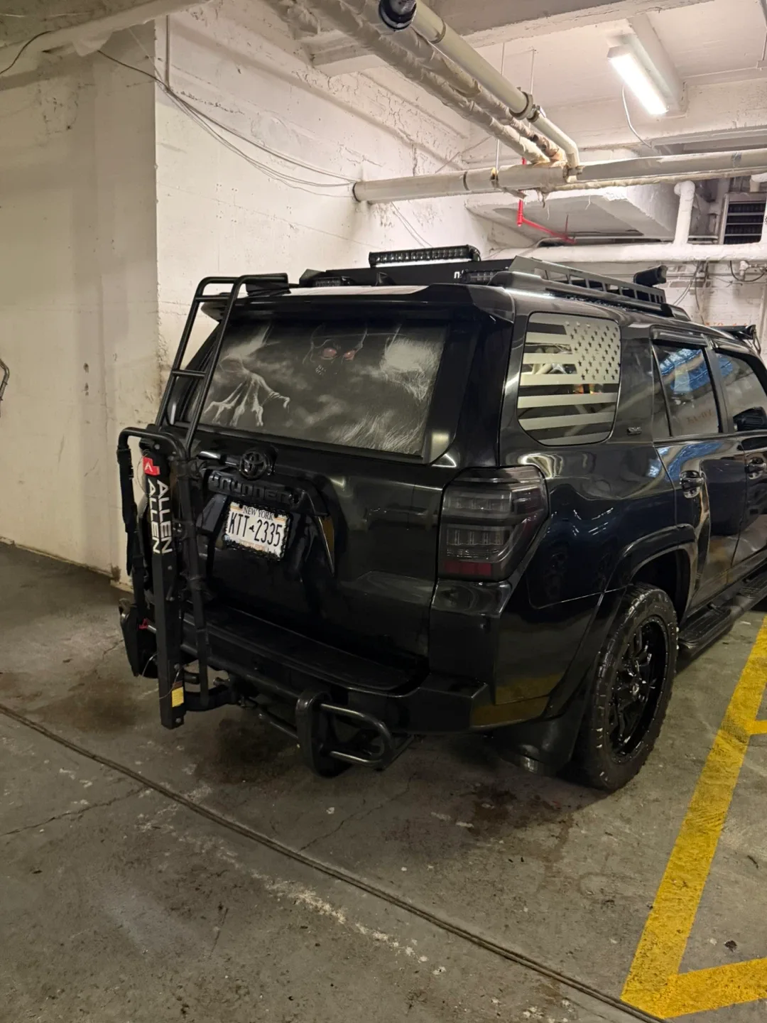 2016 Toyota 4Runner SUV - Black sr5 image indicator(5)