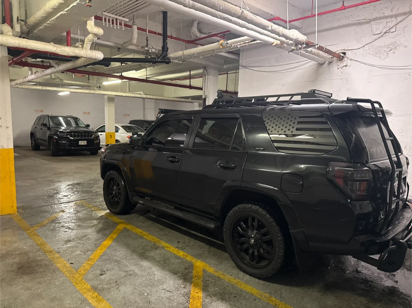 2016 Toyota 4Runner SUV - Black sr5 image indicator(3)