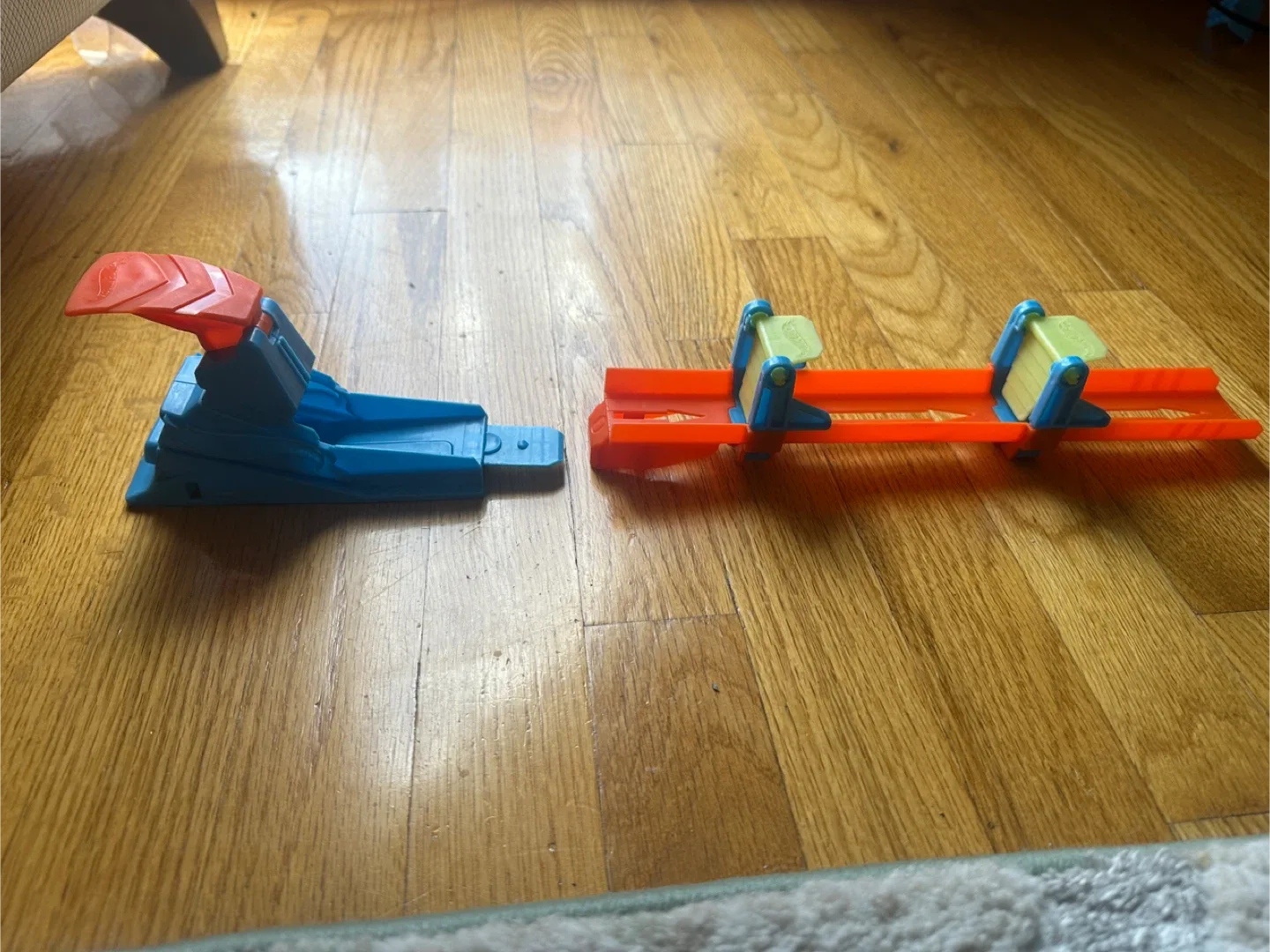 Hot Wheels Track Set incomplete image indicator(2)