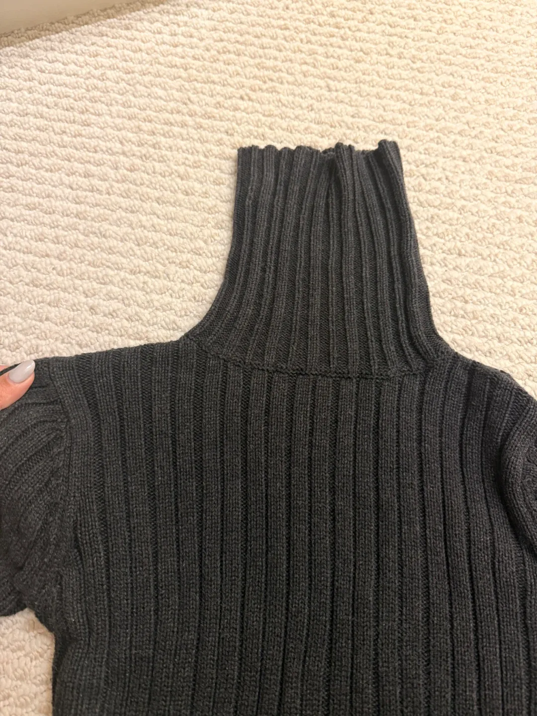 Club Monaco Black Knit Turtleneck - Size S image indicator(4)
