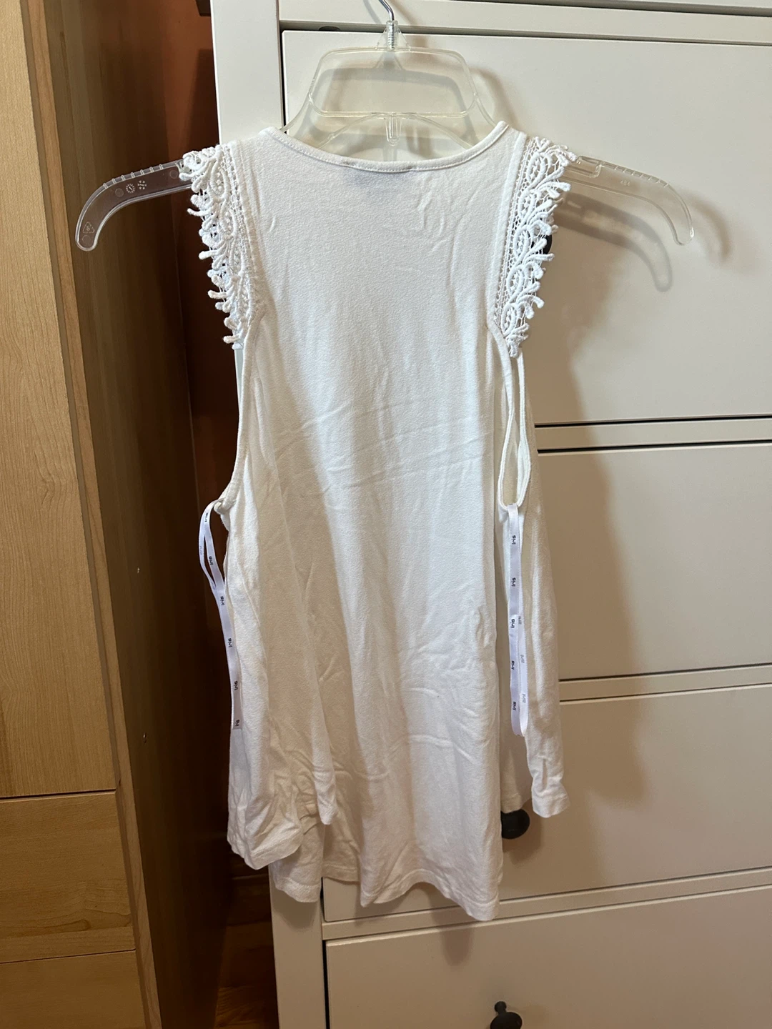 Assorted Women's Tops & hats - photo 4