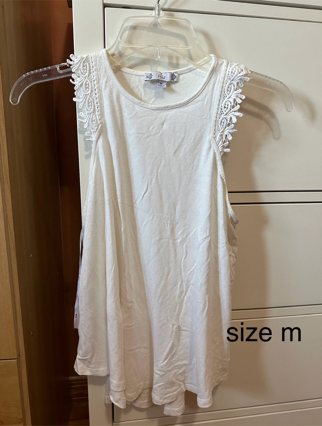 Assorted Women's Tops & hats - photo 5