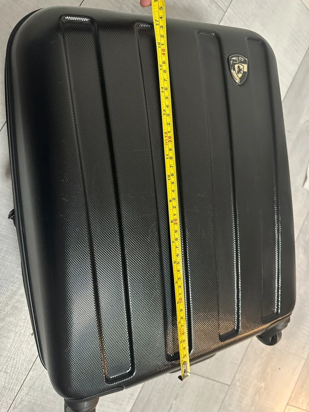 Heys Latitude Black Carry-On Suitcase image indicator(3)