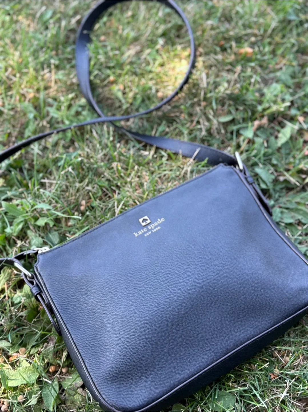 Kate Spade Black Shoulder Bag image indicator(7)