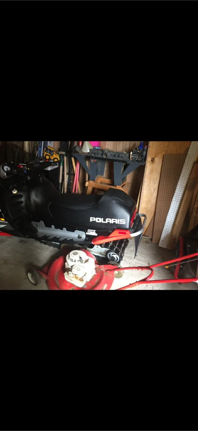 05 Polaris Super Sport 550 Snowmobile image indicator(5)