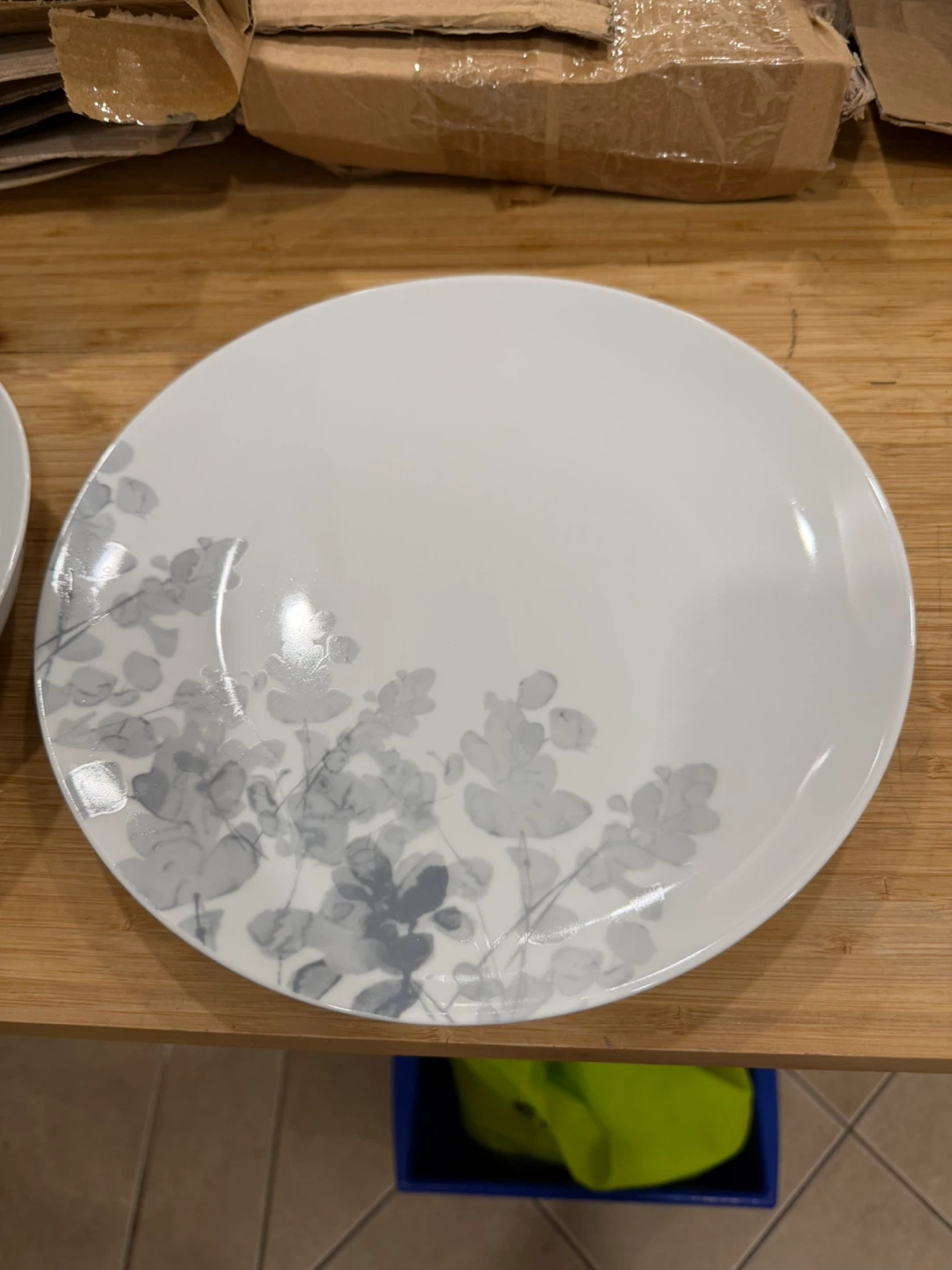 Trudeau dinner set 24 piece - photo 4