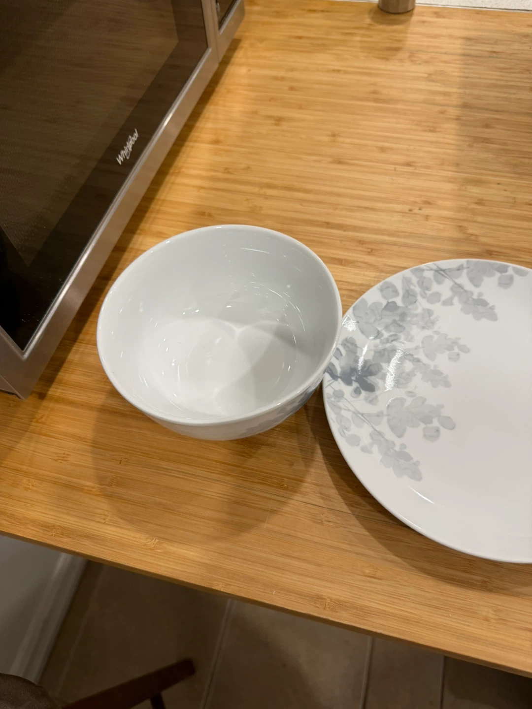 Trudeau dinner set 24 piece