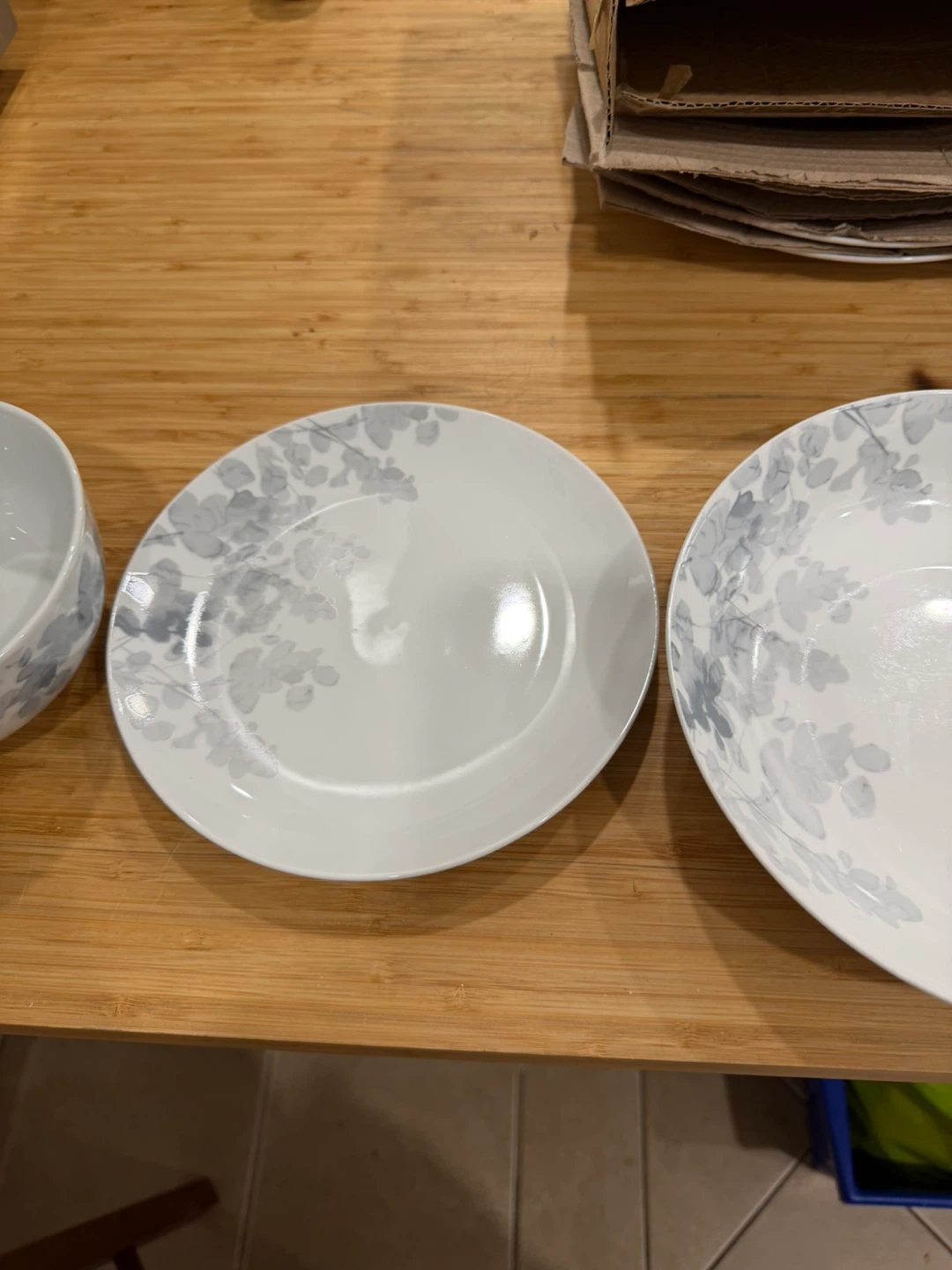 Trudeau dinner set 24 piece - photo 2