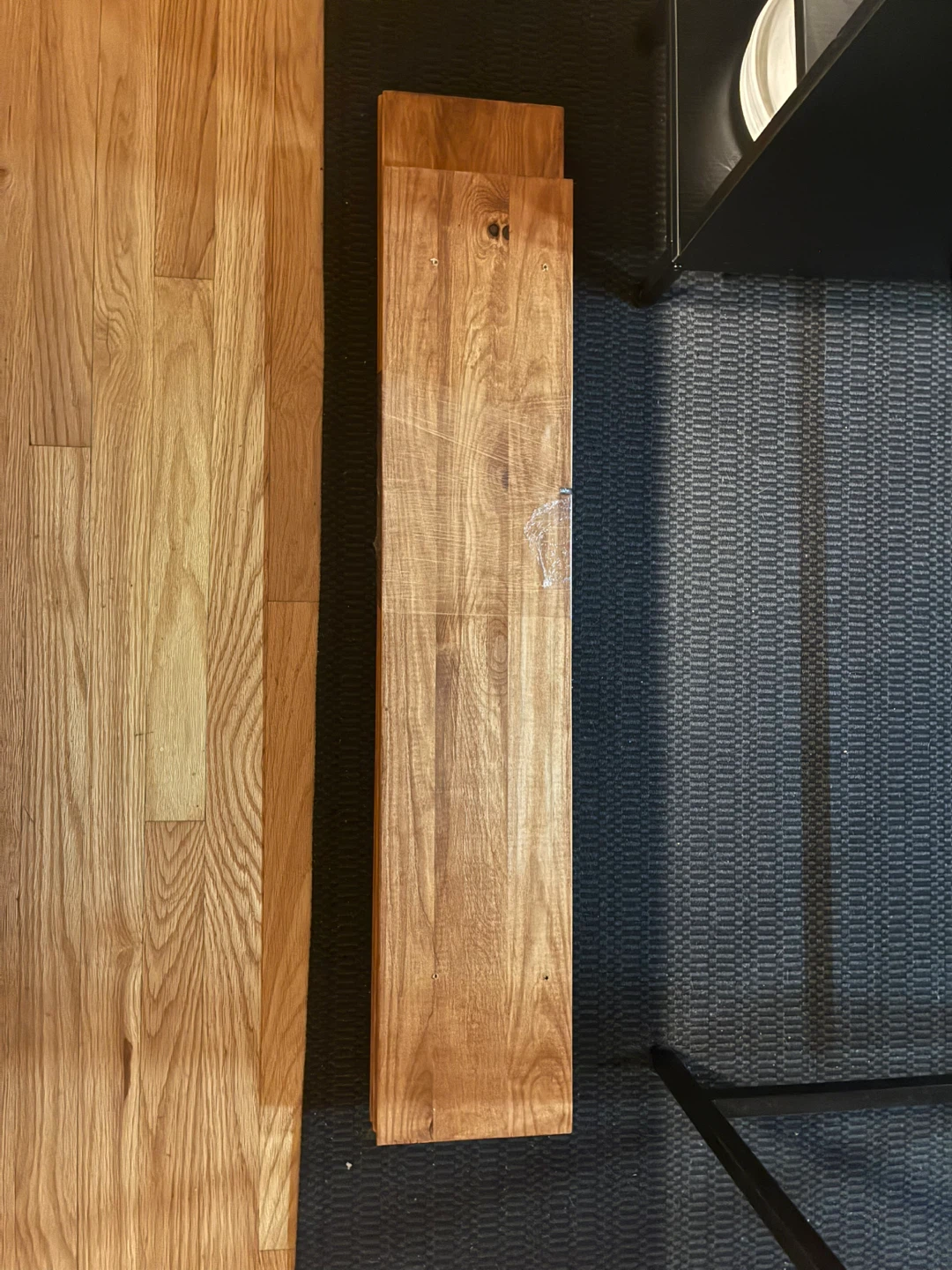 Oak Shelves (4) with Black Brackets - photo 4