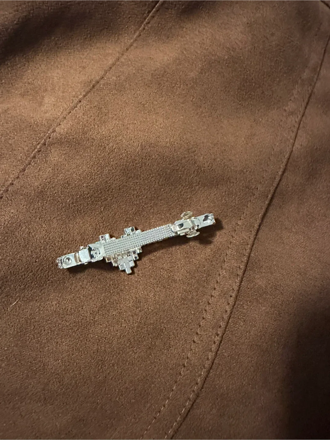 Min $5 Diamond Heart Rhinestone Hair Clip image indicator(2)