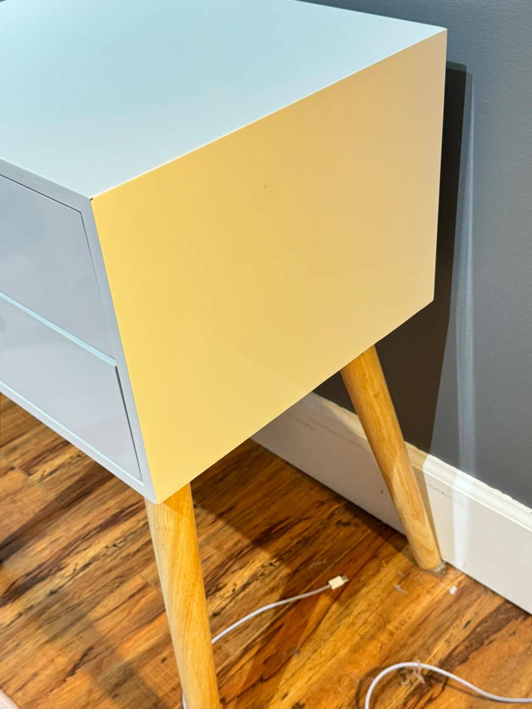 White 2-Drawer Nightstand - photo 2