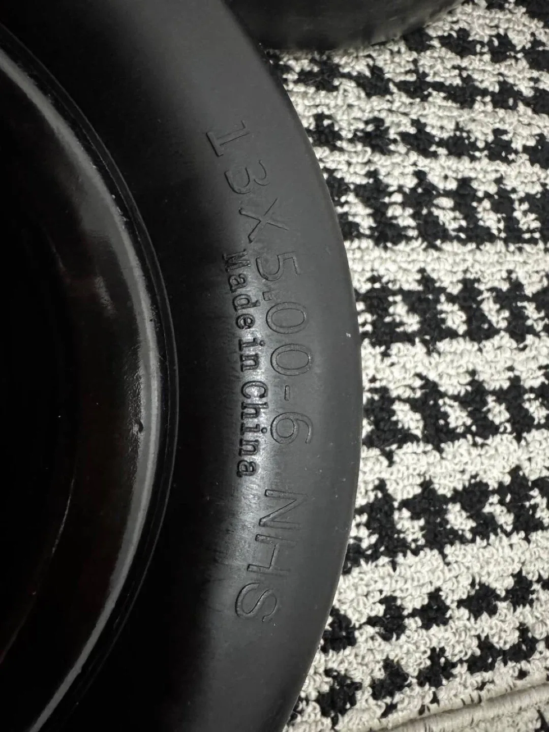 RONPOW 13x5.00-6 Flat Free Tires (Black) – Set of 2 image indicator(5)