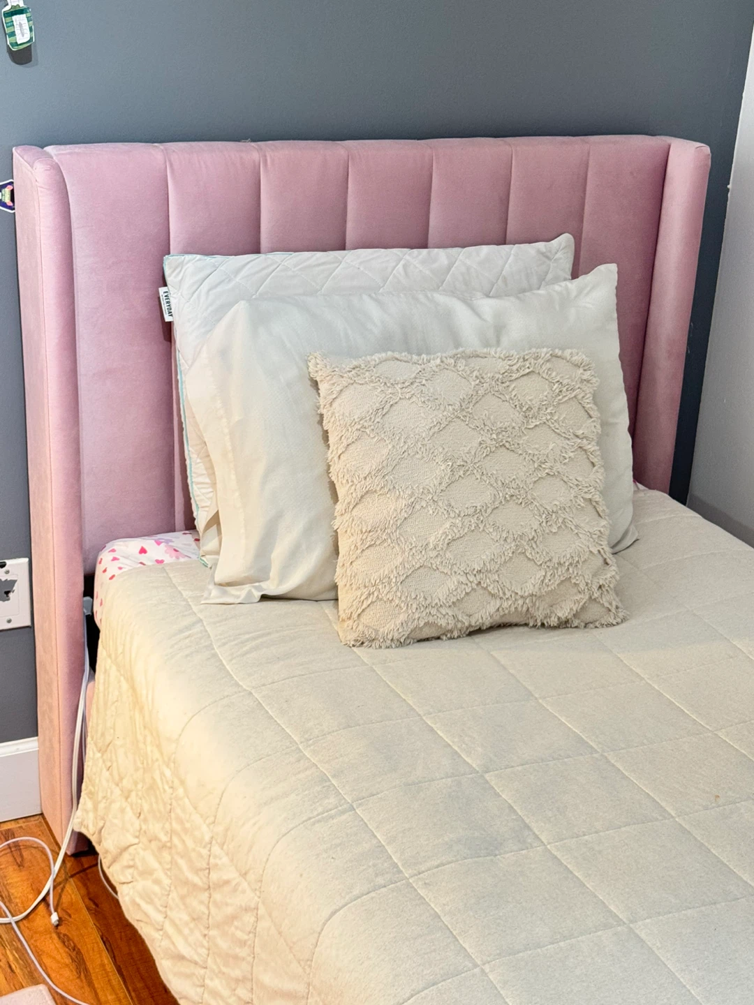 Pink Velvet Headboard - Twin Size - photo 2