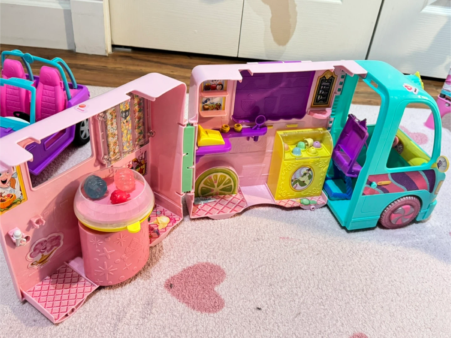 Barbie Camper & Cars Bundle - photo 2