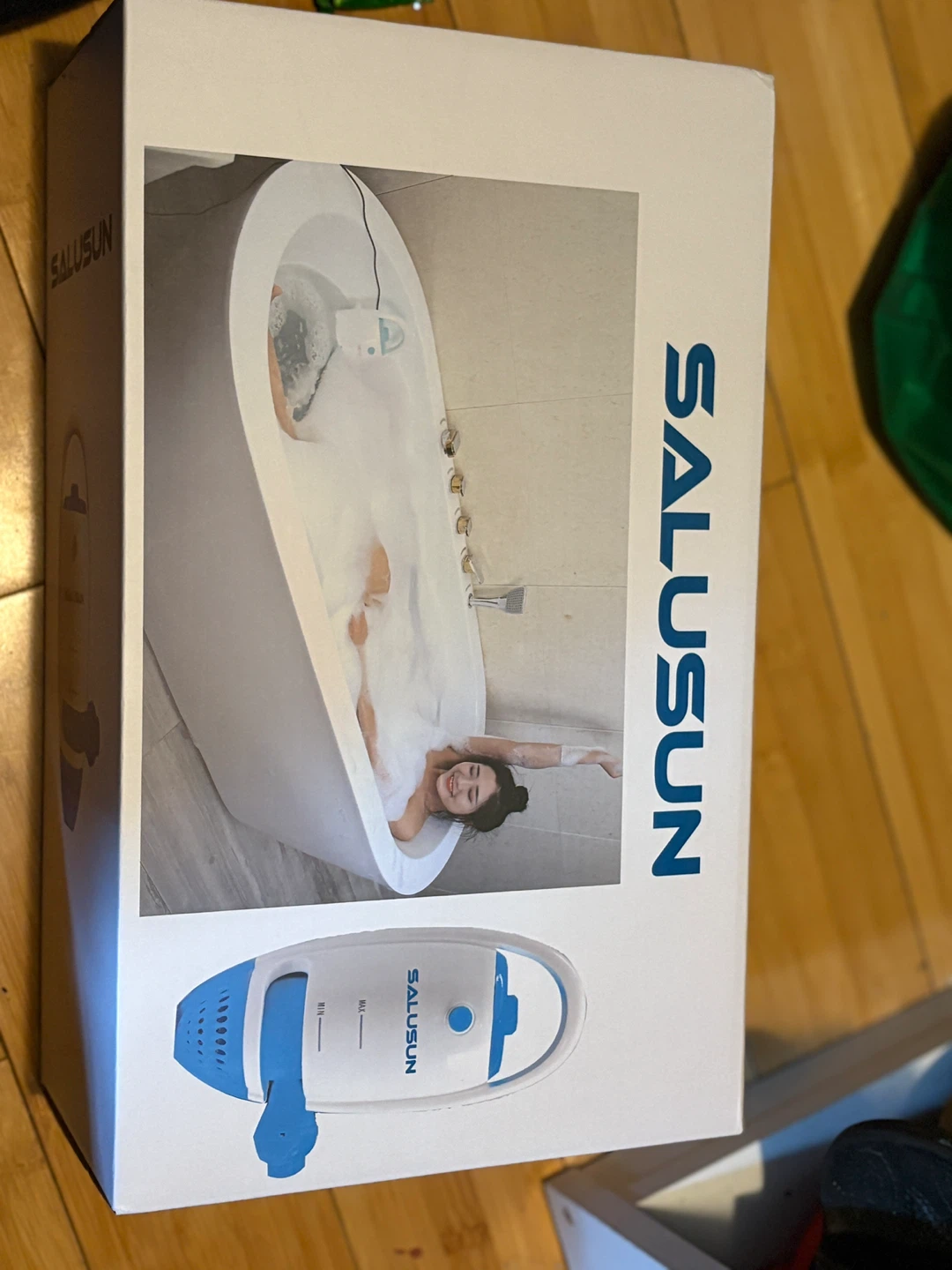 Salusun Whirlpool Bath Spa