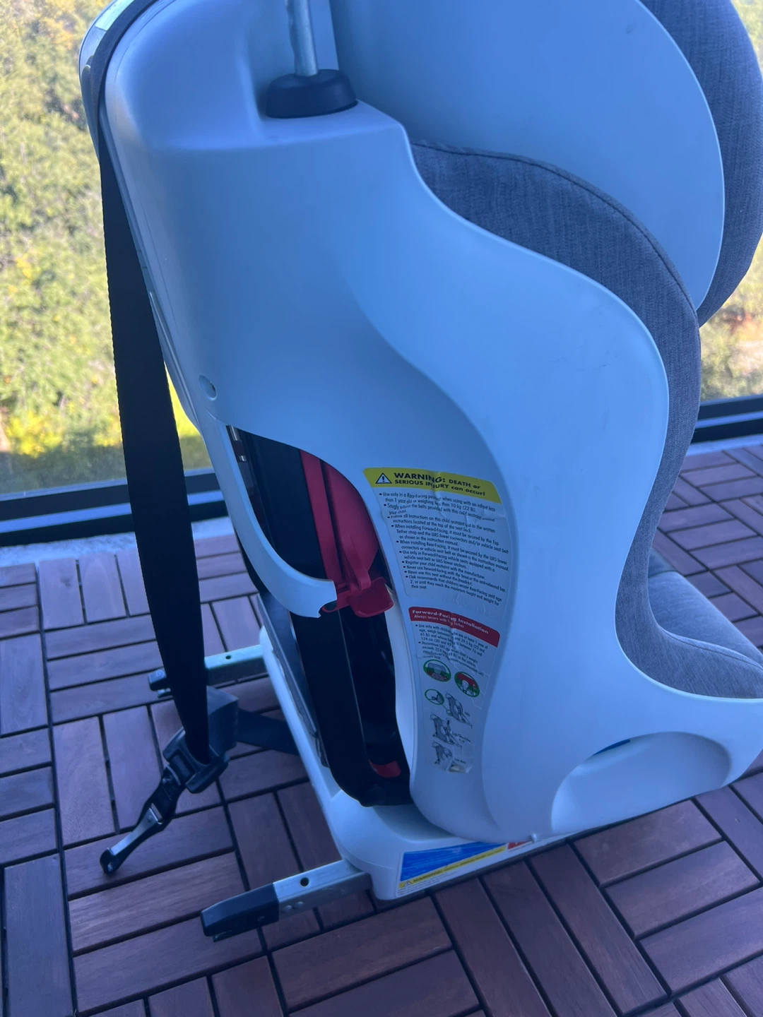 Clek Grey Car Seat - photo 4