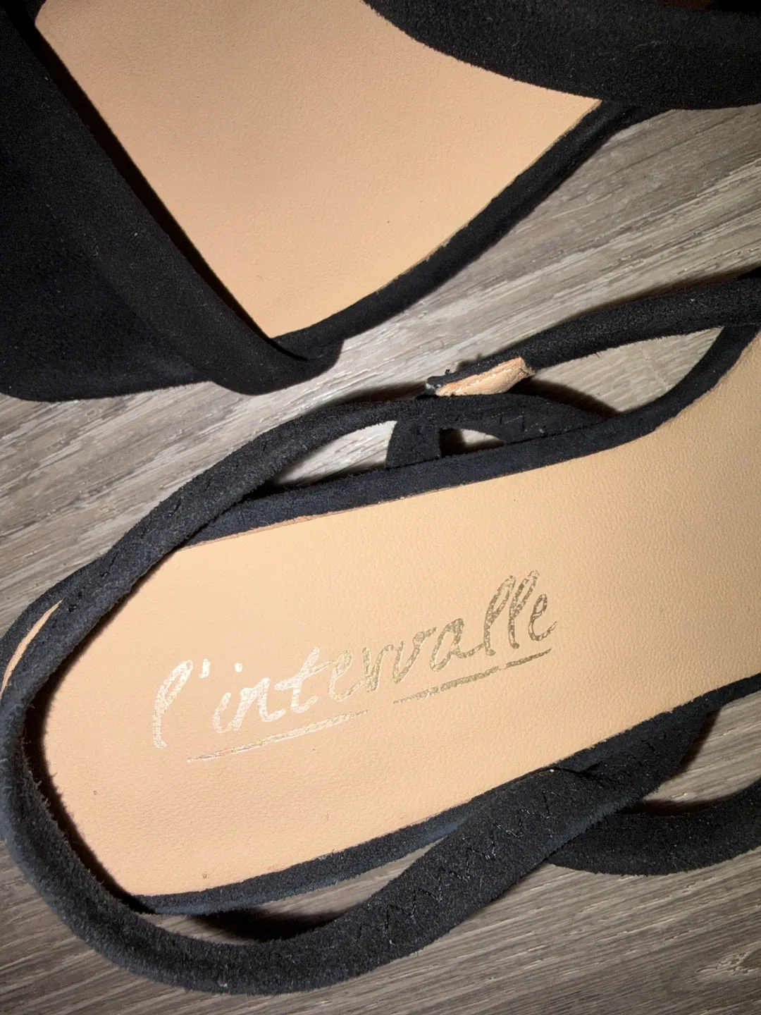 L'intervalle Black Heels - Size 37 image indicator(4)