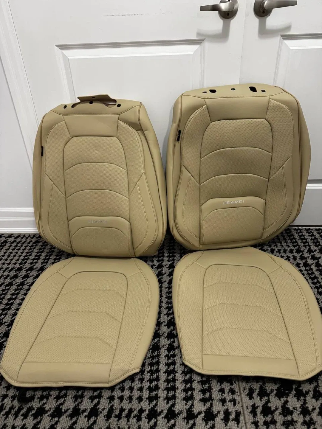 Geamoi Universal Luxury Leather Car Seat Covers – Beige Full Set image indicator(6)