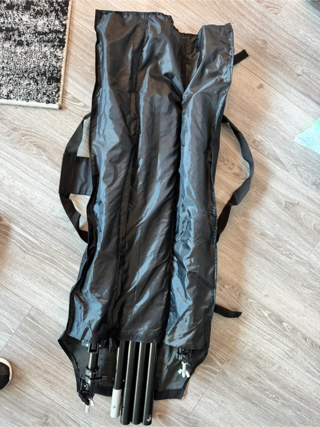 Backdrop stand with green,black and white backdrop image indicator(2)