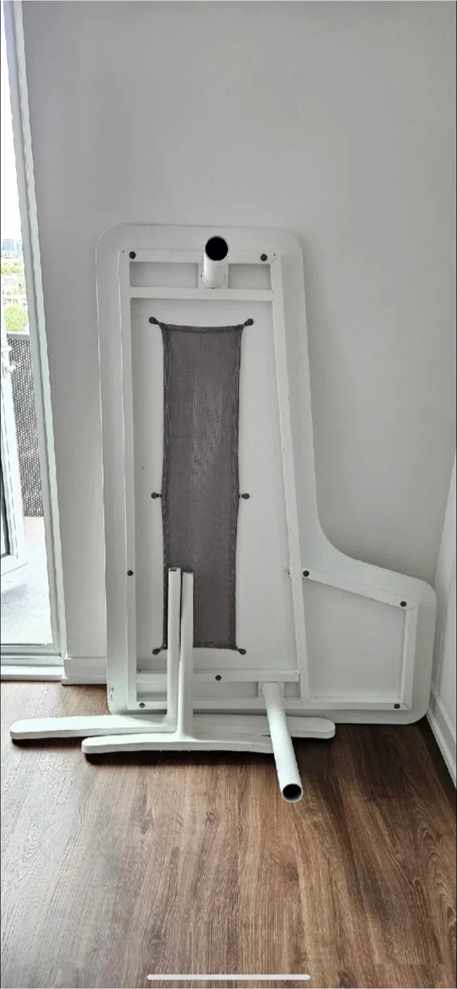 IKEA Bekant White Corner Desk - 63" x 43" image indicator(3)