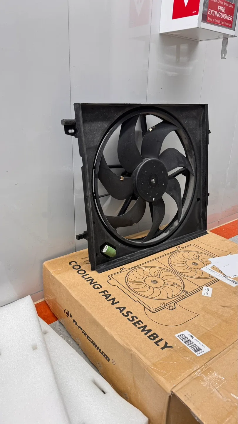 A-Premium Radiator Cooling Fan Assembly for Nissan Rogue Sport image indicator(3)