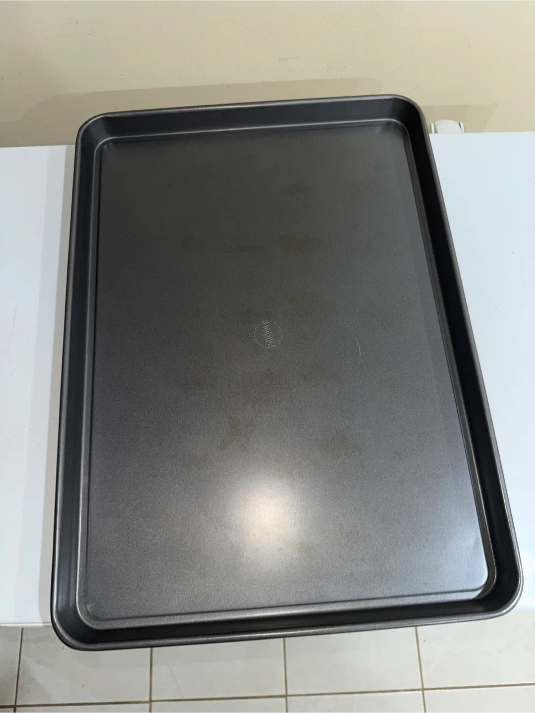 Wilton & Gotham Steel Baking Sheets image indicator(2)
