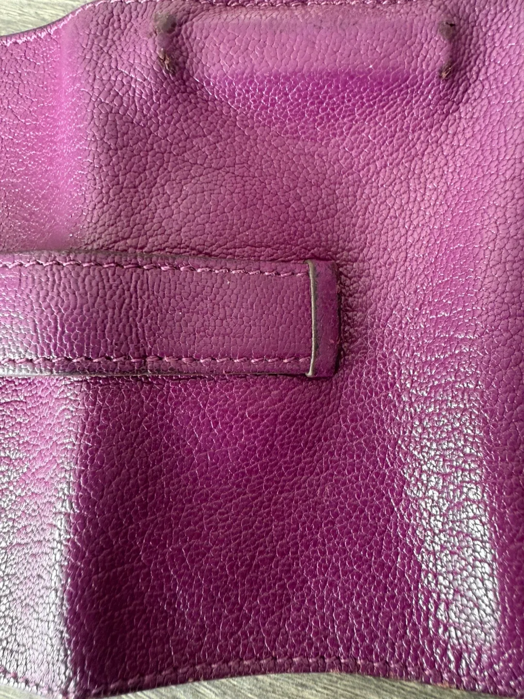 Hermès Paris Purple Leather Key Holder image indicator(10)
