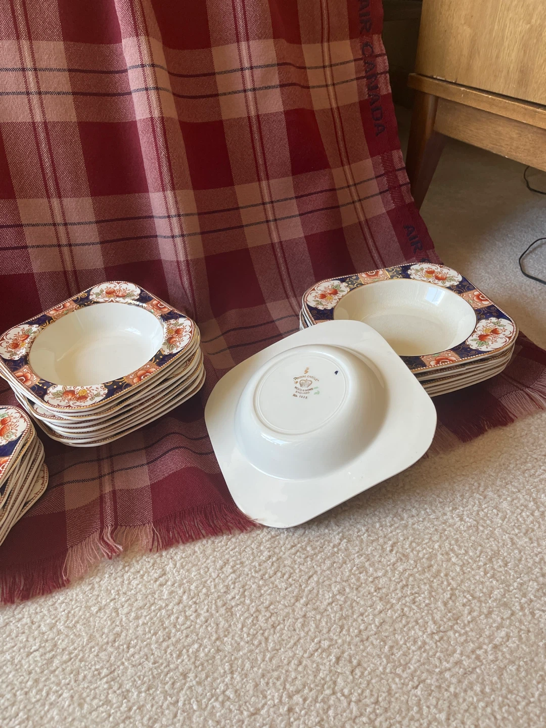 Royal Castle Woods & Sons England Bowls - photo 4
