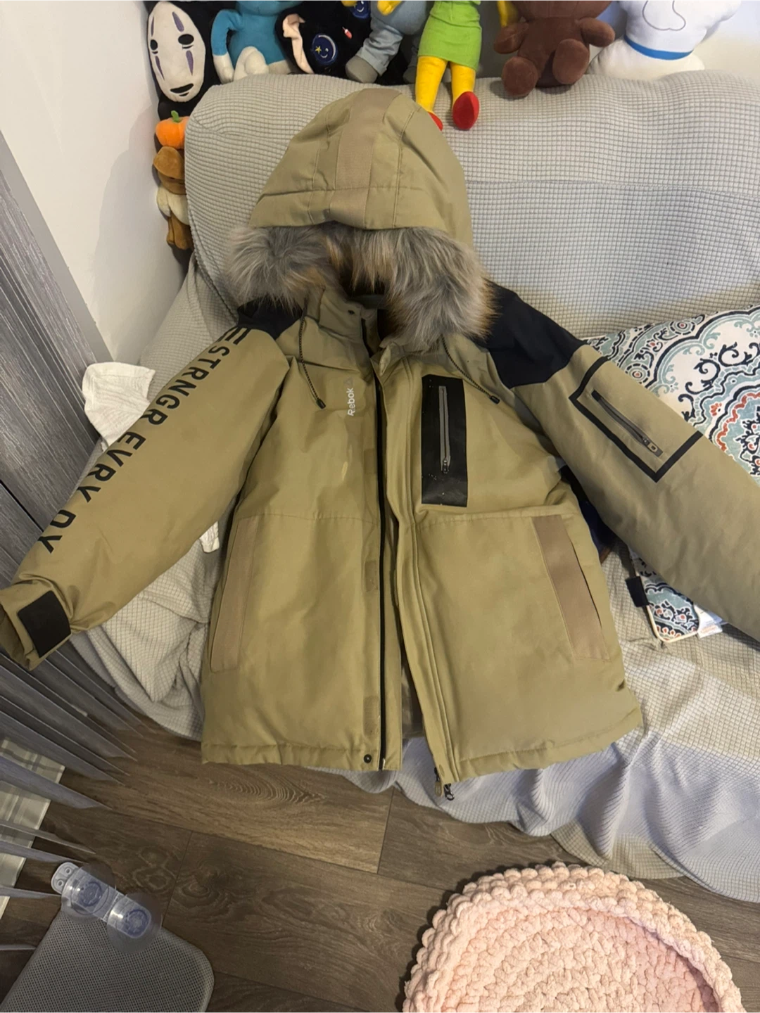 Reebok Winter Parka - Size 105 - photo 2