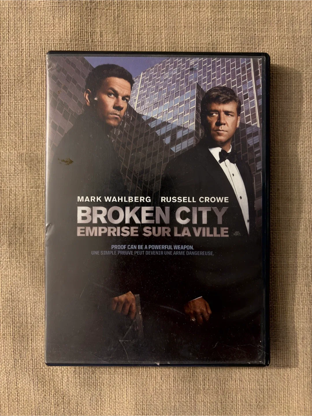 Movie Broken City DVD thumbnail