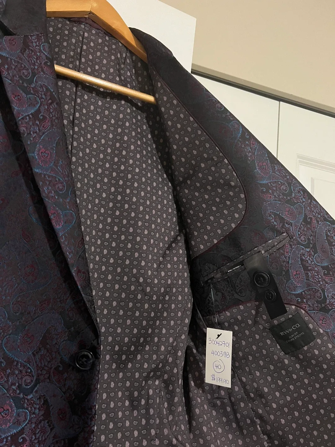 RW&CO. Slim Fit Blazer - Size 40 image indicator(4)