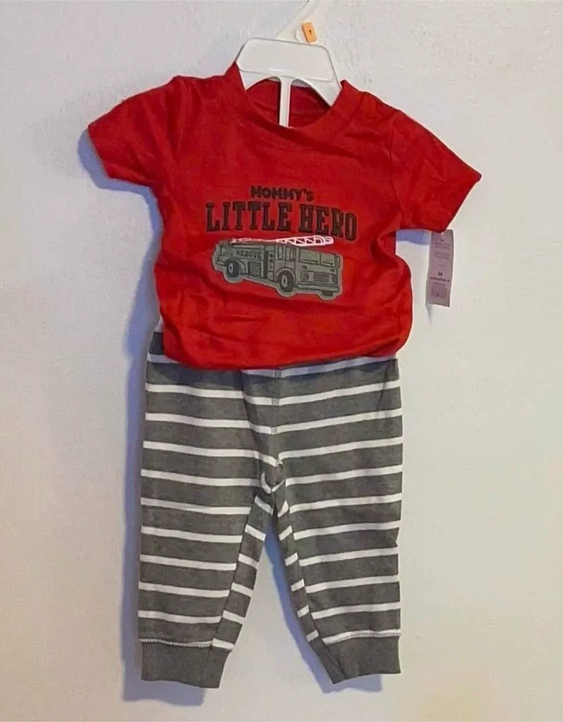 Carter's Baby Outfit - Mommy's Little Hero, Size 9M thumbnail