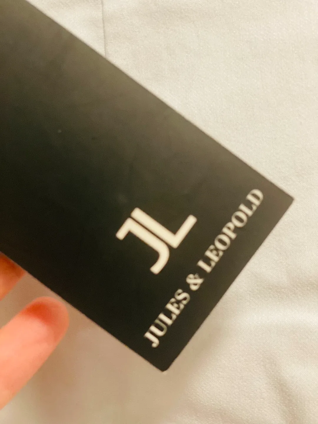 New Jules & Leopold White Slim Leg Ankle Pants - Size S/P image indicator(4)