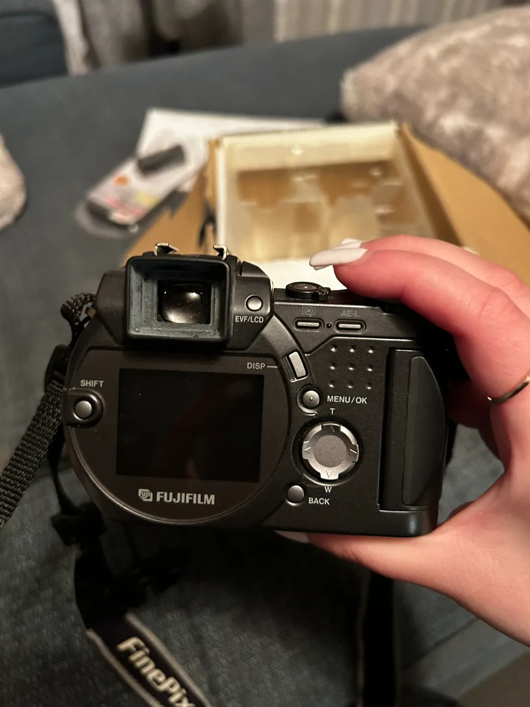 Fujifilm FinePix 6900Z Digital Camera image indicator(4)