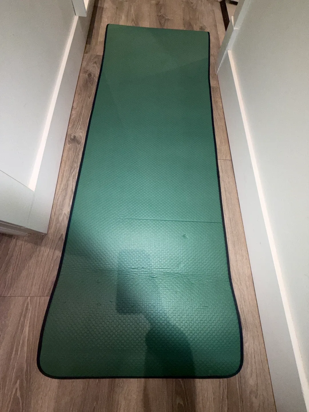 Green Yoga/Exercise Mat image indicator(3)