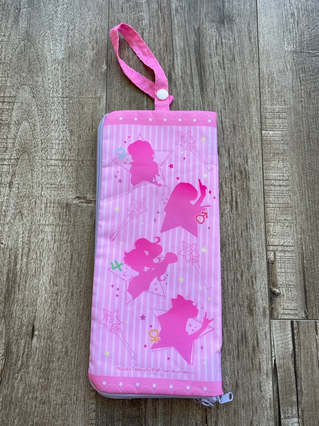 BRAND NEW 🥕 Sailor Moon Water Absorbent Pouch image indicator(4)