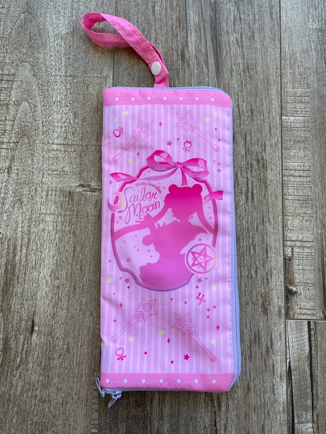 BRAND NEW 🥕 Sailor Moon Water Absorbent Pouch image indicator(3)