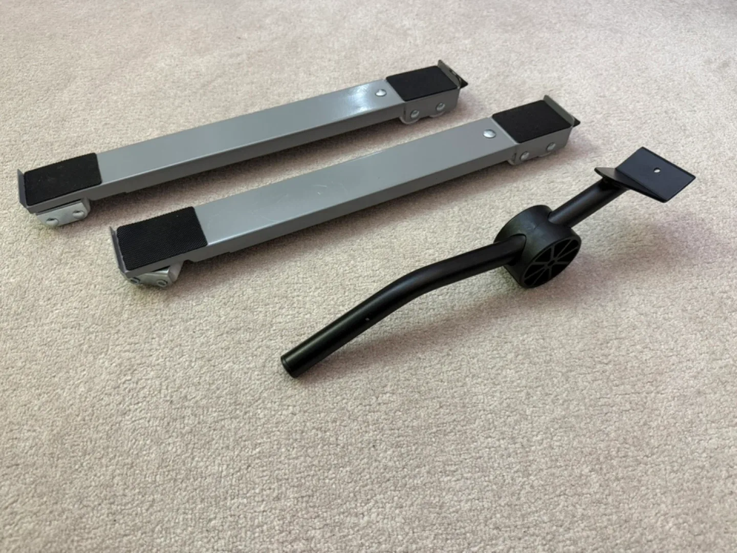 Appliance Roller with Lever thumbnail