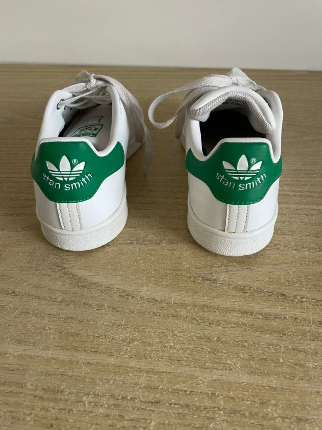 Stan Smith Adidas Runner image indicator(4)