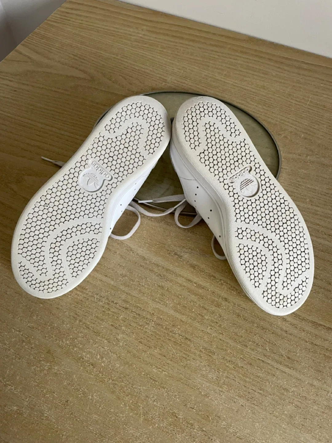 Stan Smith Adidas Runner image indicator(5)