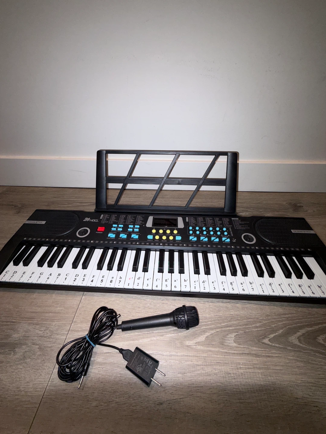 Electronic Keyboard with Microphone - photo 2