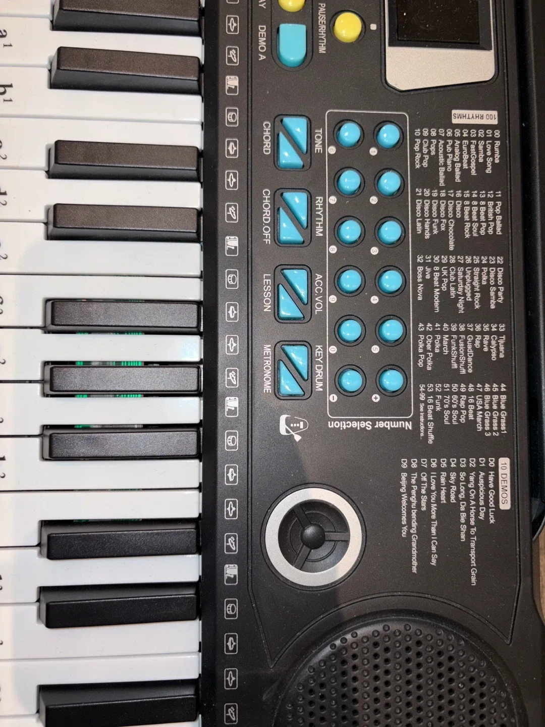 Electronic Keyboard with Microphone image indicator(3)