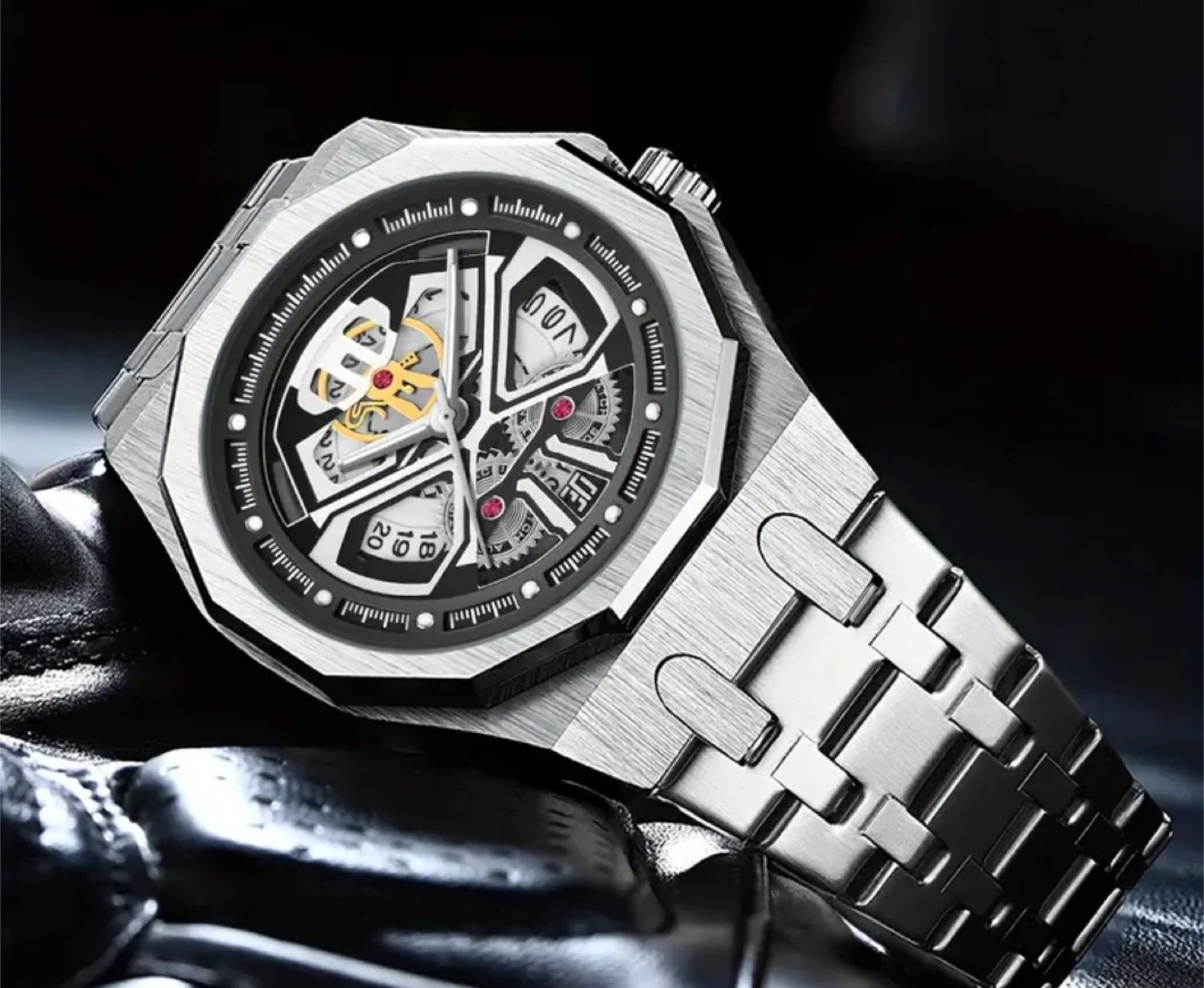 Stylish Silver Wristwatch - photo 2