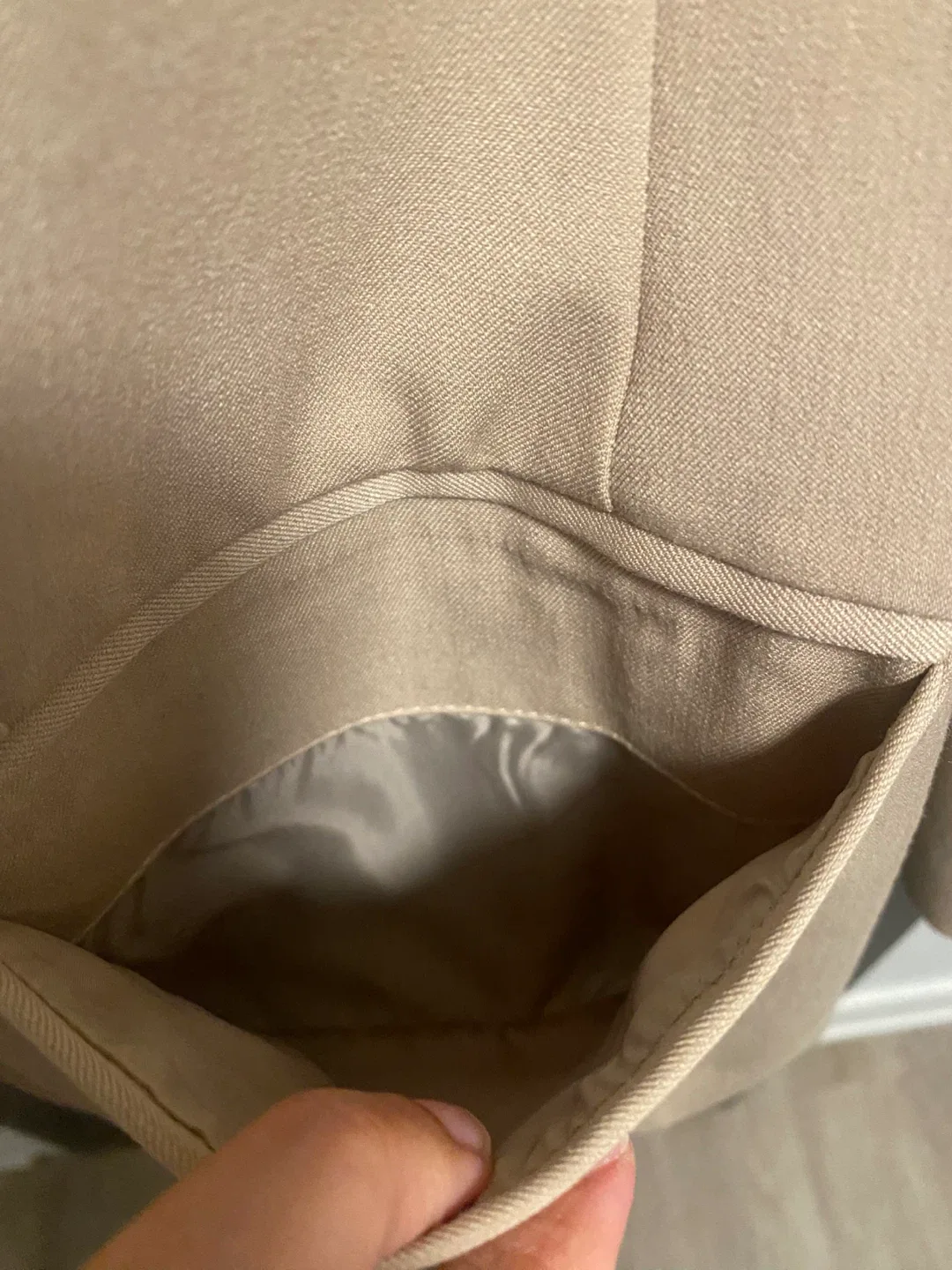 Ambiance Outerwear Beige Blazer - Size Small image indicator(4)